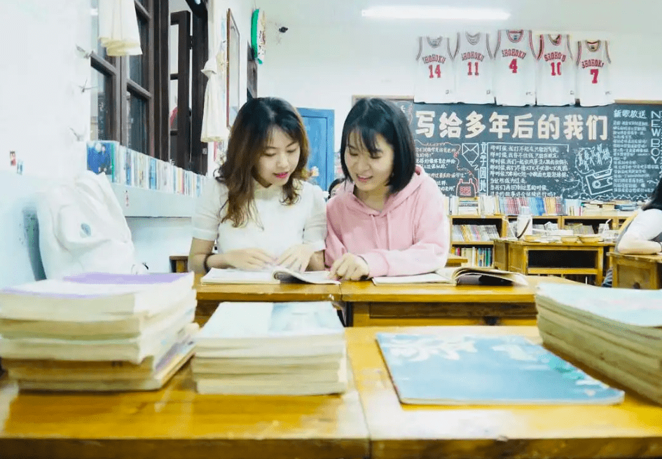 四柱八字算命實例步驟詳解，人生遇到困難坎坷怎么辦（算命的說我這輩子命苦什么意思）